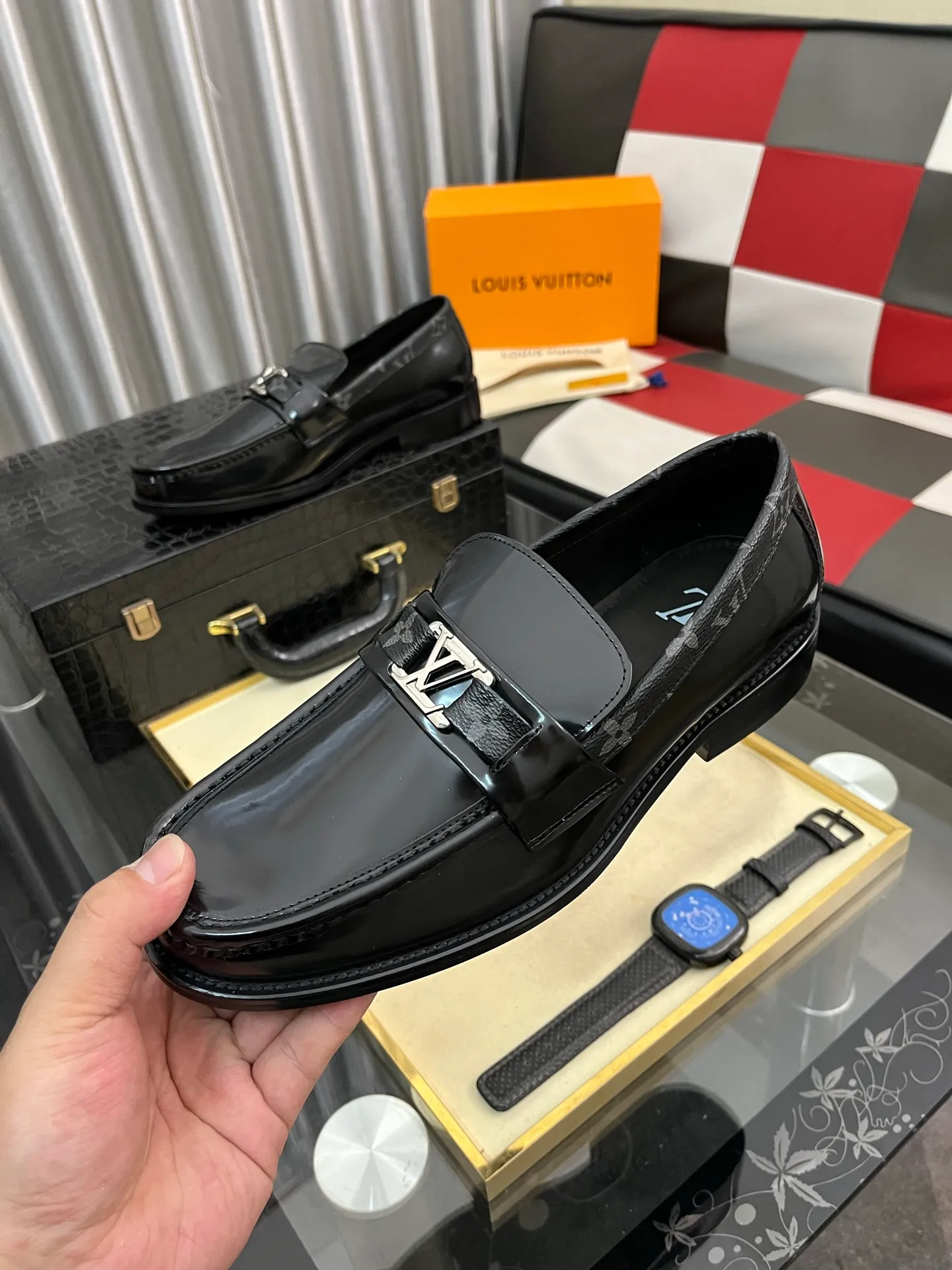 Men's Men's Shoes Men's Men's Shoes 💰520⌚️⌚️[LV] The most popular classic Louis Vuitton leather shoes. Synchronized with the official website, the upper adopts Italian imported upper embossing➕comfortable cowhide lining, fashionable atmosphere, unique brand and unique craftsmanship. Highlighting the hot style of the new year. Stop hesitating, stop wandering, get it now. Code number: 38--44. 2️⃣colors available
